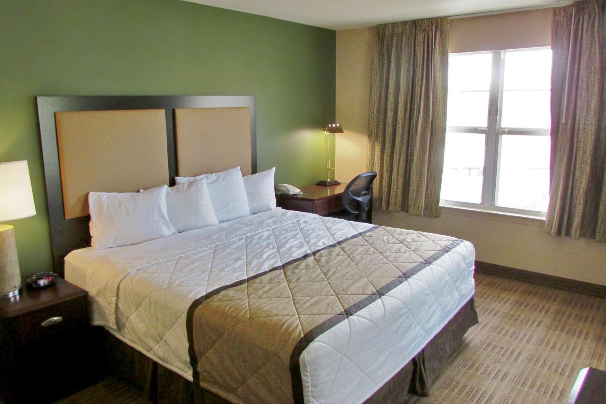 Extended America - Denver - North Hotel 2*